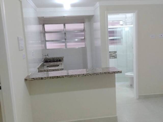 #01210 - Apartamento para Venda em Santos - SP - 2