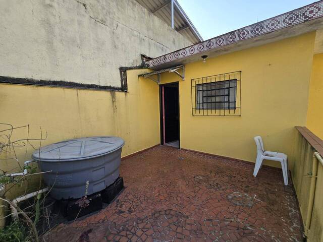 Sobrado para Venda em Santos - 4