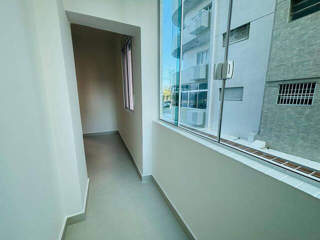 #01216 - Apartamento para Venda em Santos - SP - 2