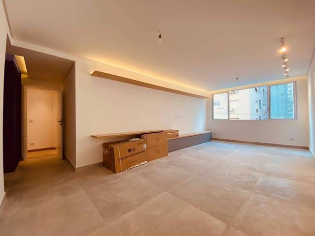 #03379 - Apartamento para Venda em Santos - SP - 1