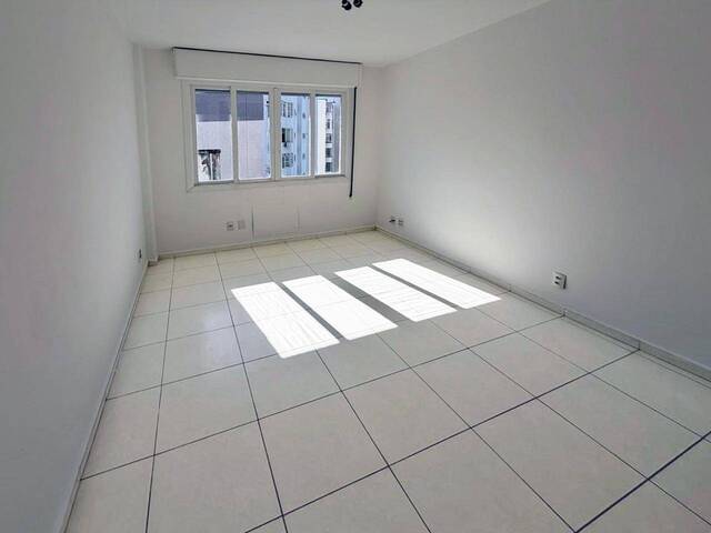 Apartamento para Venda em Santos - 5
