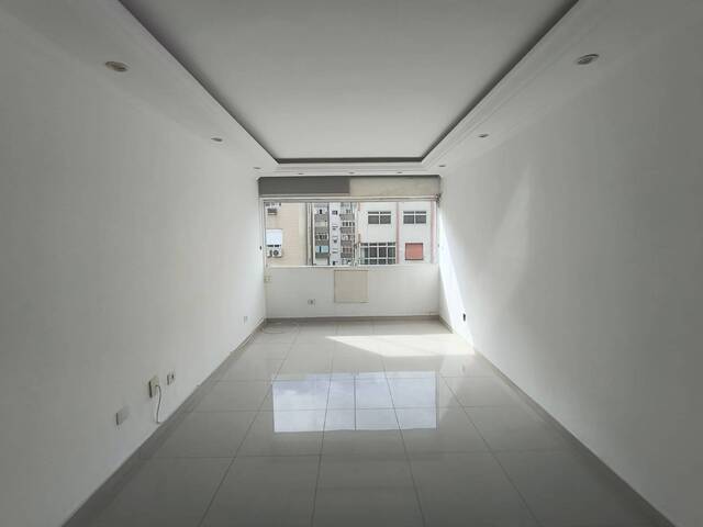 #03406P - Apartamento para Venda em Santos - SP