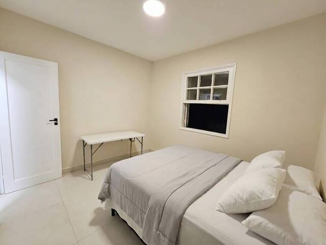 Apartamento para Venda em Santos - 4