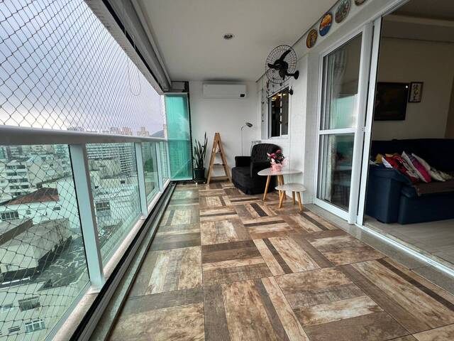 #03412P - Apartamento para Venda em Santos - SP