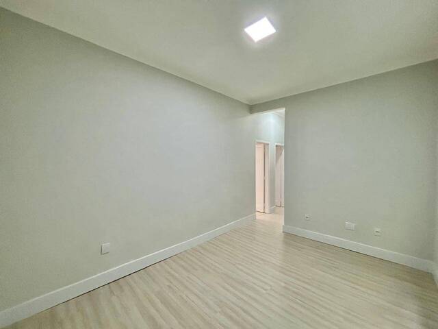 #02921P - Apartamento para Venda em Santos - SP - 2