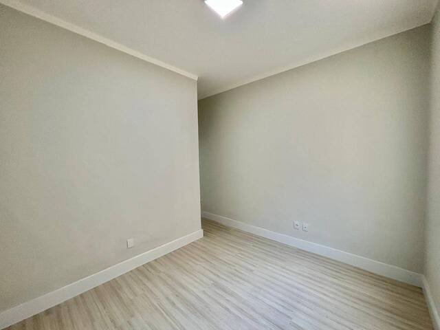 Apartamento para Venda em Santos - 5