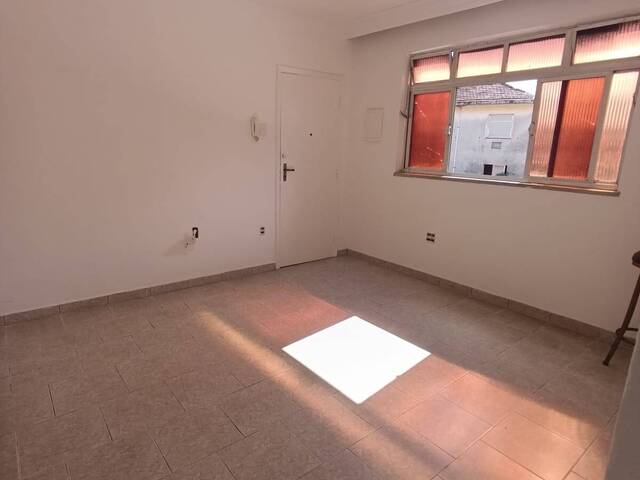 Apartamento para Venda em Santos - 4