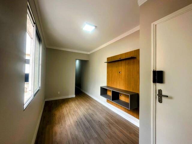 Apartamento para Venda em Santos - 2